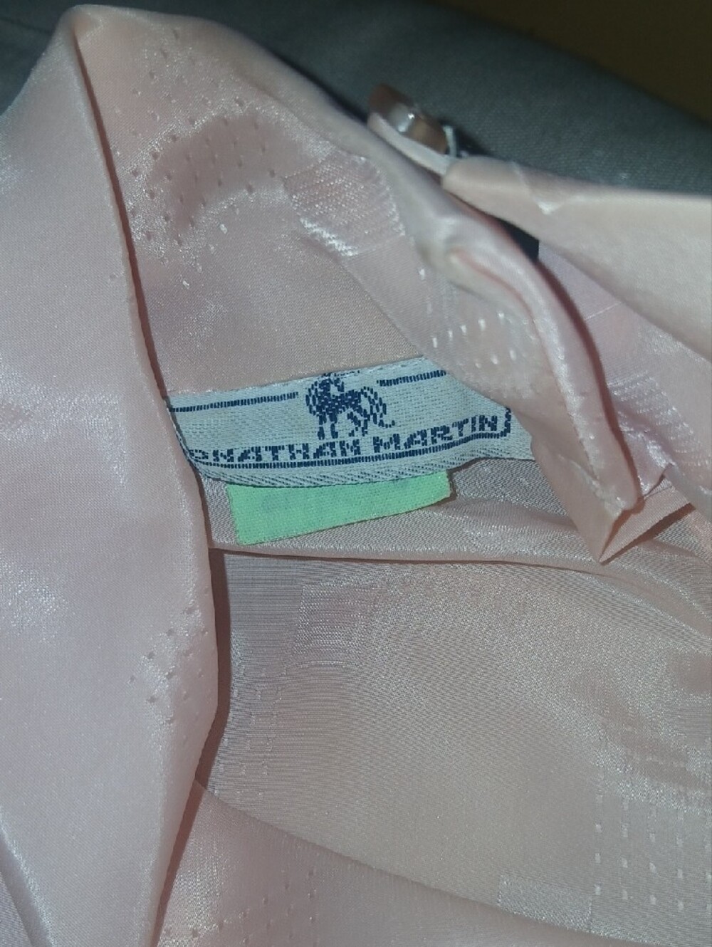 jonathan martin 80s Vintage Light Pink Satin Blouse with Subtle Geometric Shine - Picture 7 of 8